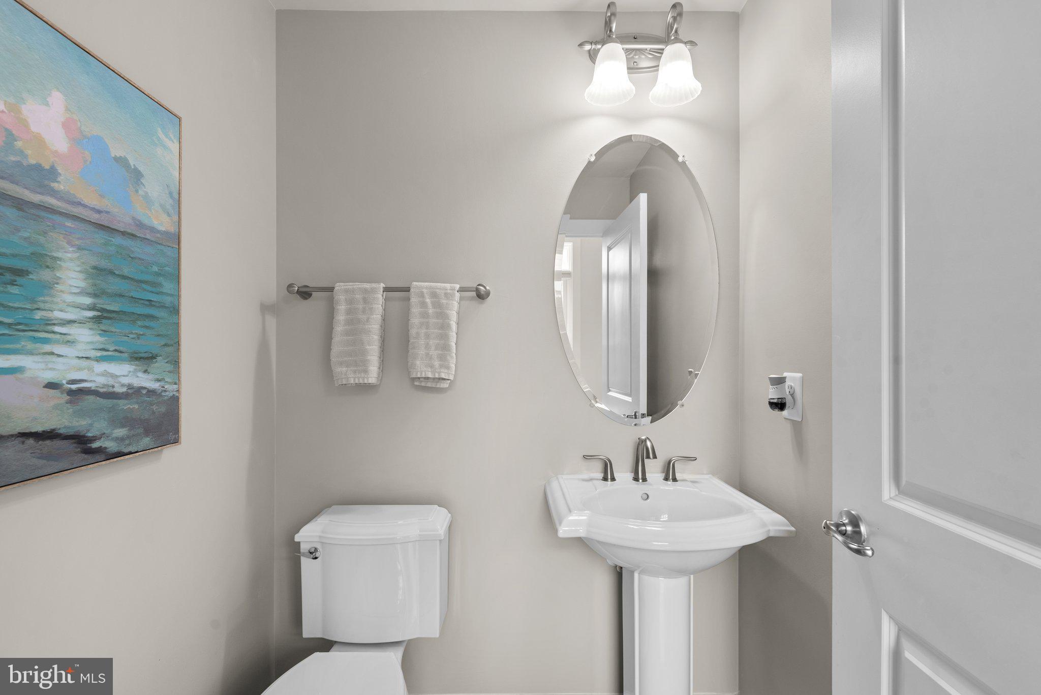 AUTUMN RIVER - Residential