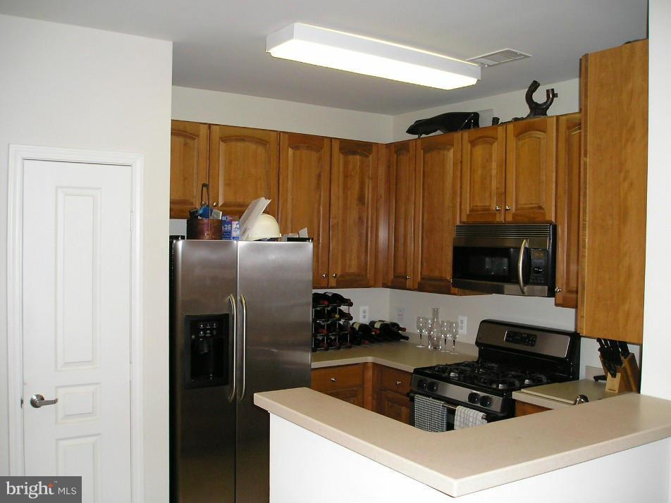 MARKET STREET AT TOWN CENTER - Residential Lease