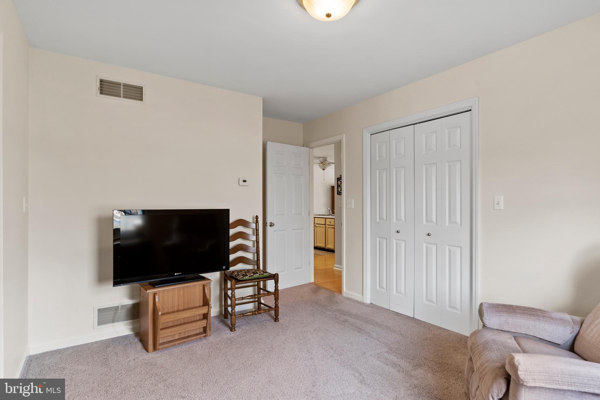 GREENFIELD - Residential