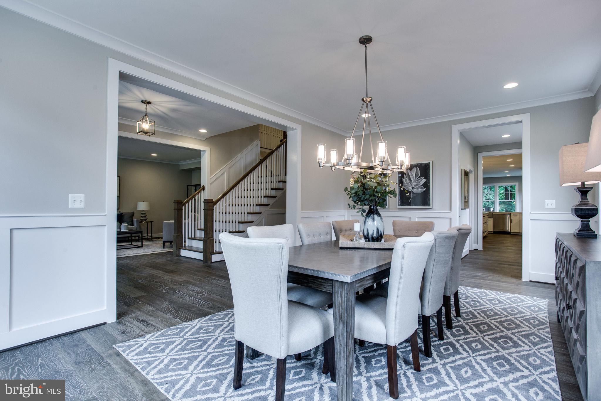 TOWN AND COUNTRY ESTATES - Residential