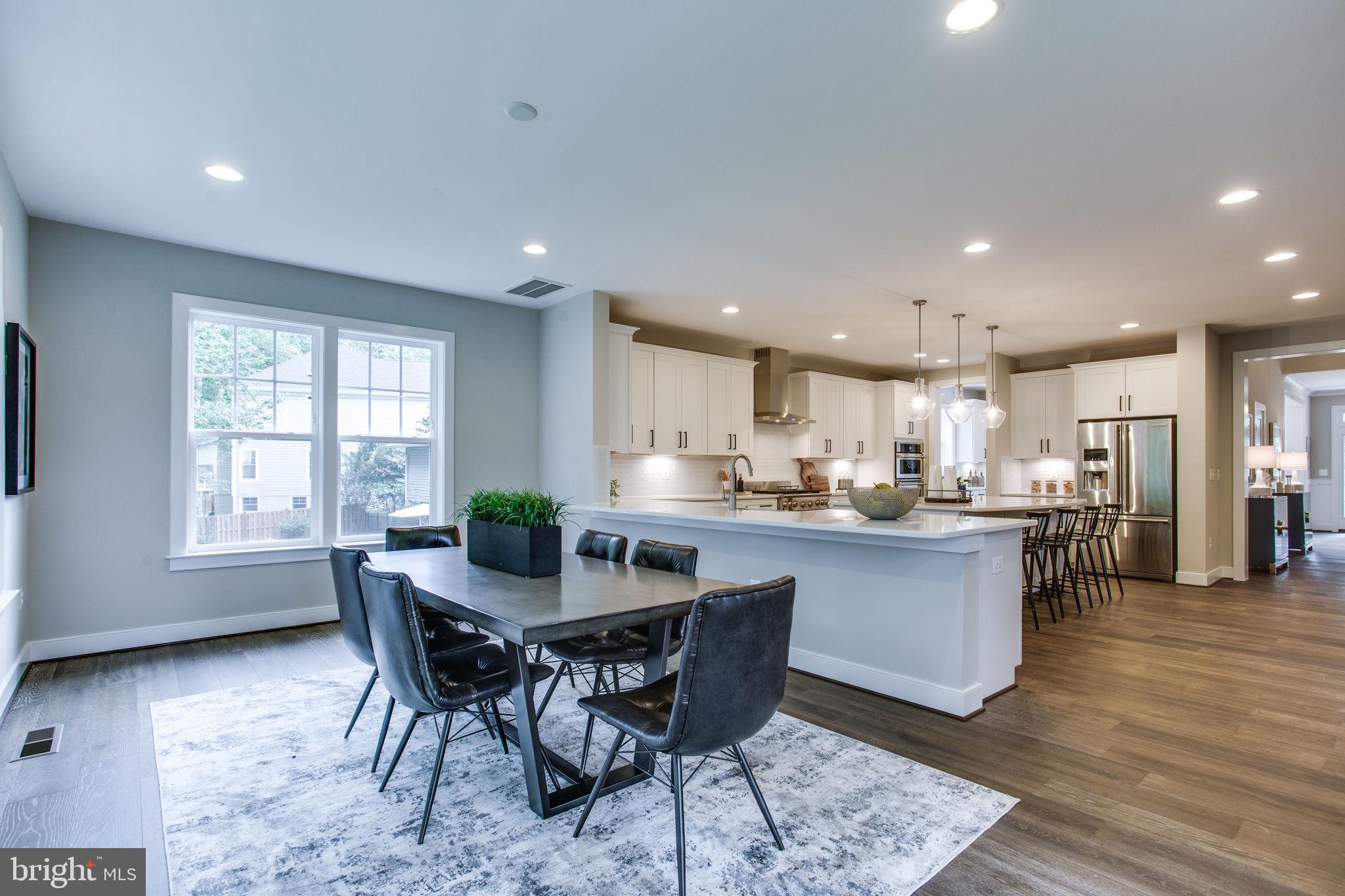 TOWN AND COUNTRY ESTATES - Residential