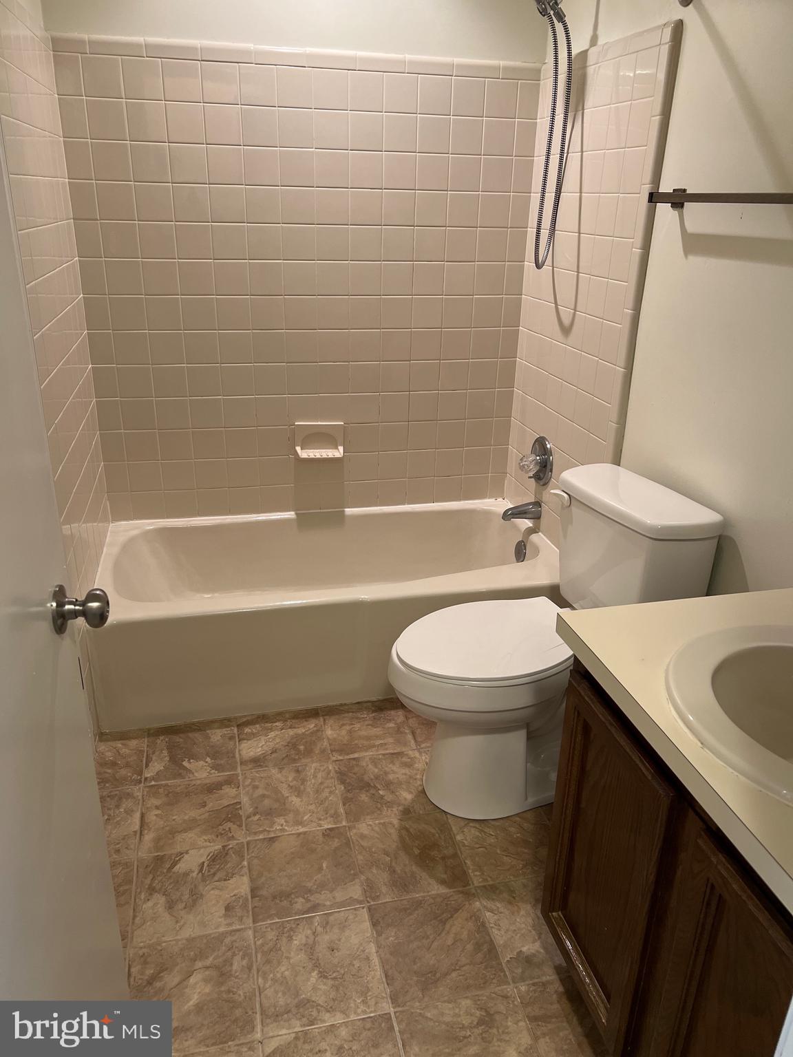 ORCHID PARK OF WILDEWOOD - Residential Lease