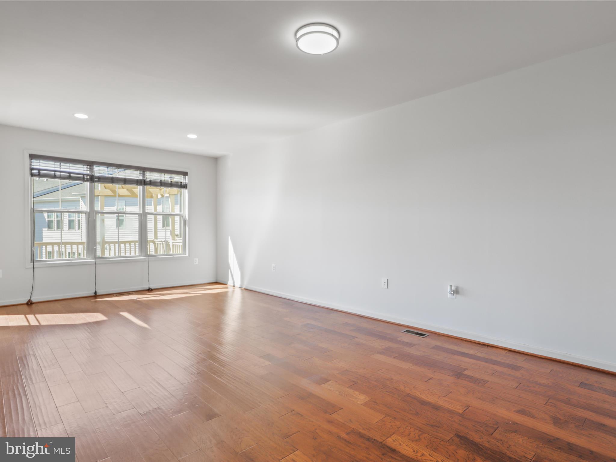 BRAMBLETON - Residential