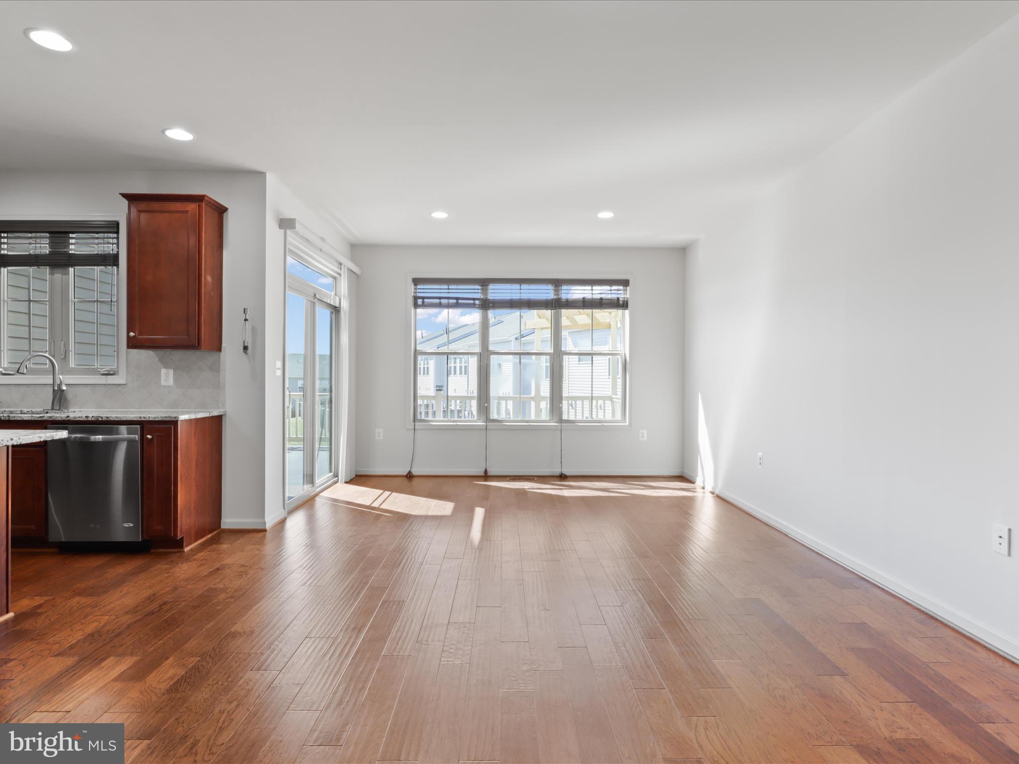 BRAMBLETON - Residential