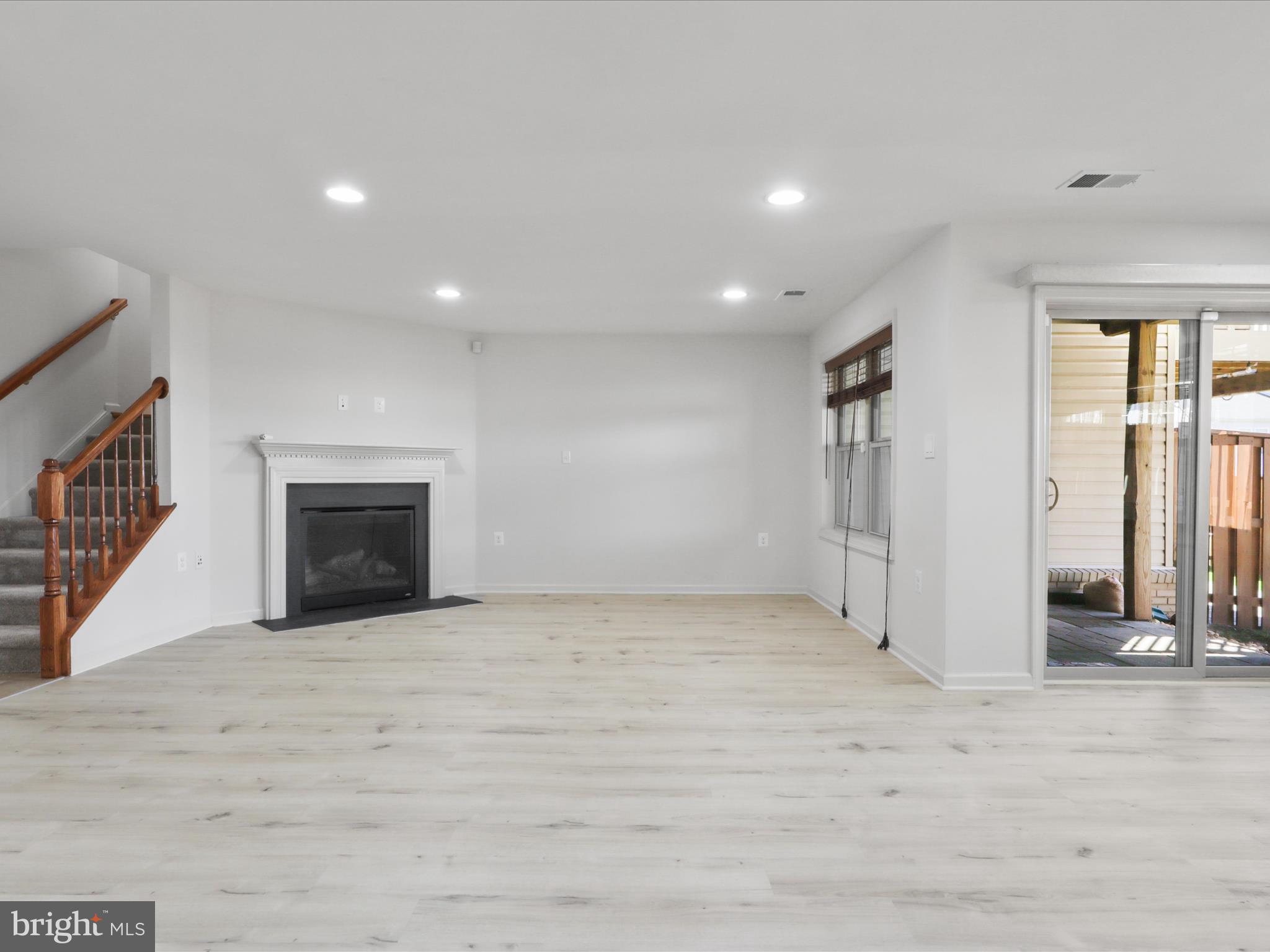BRAMBLETON - Residential