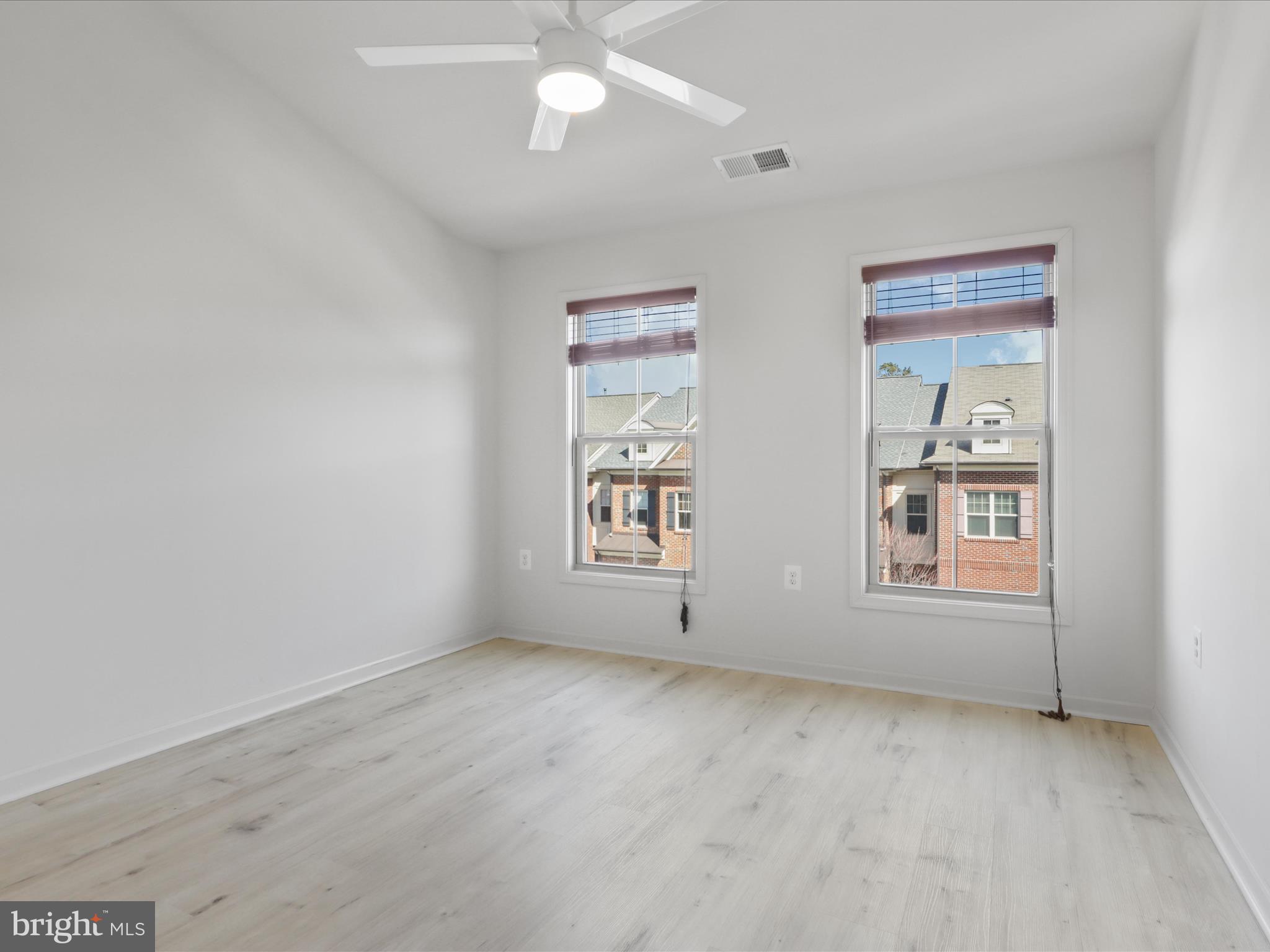 BRAMBLETON - Residential