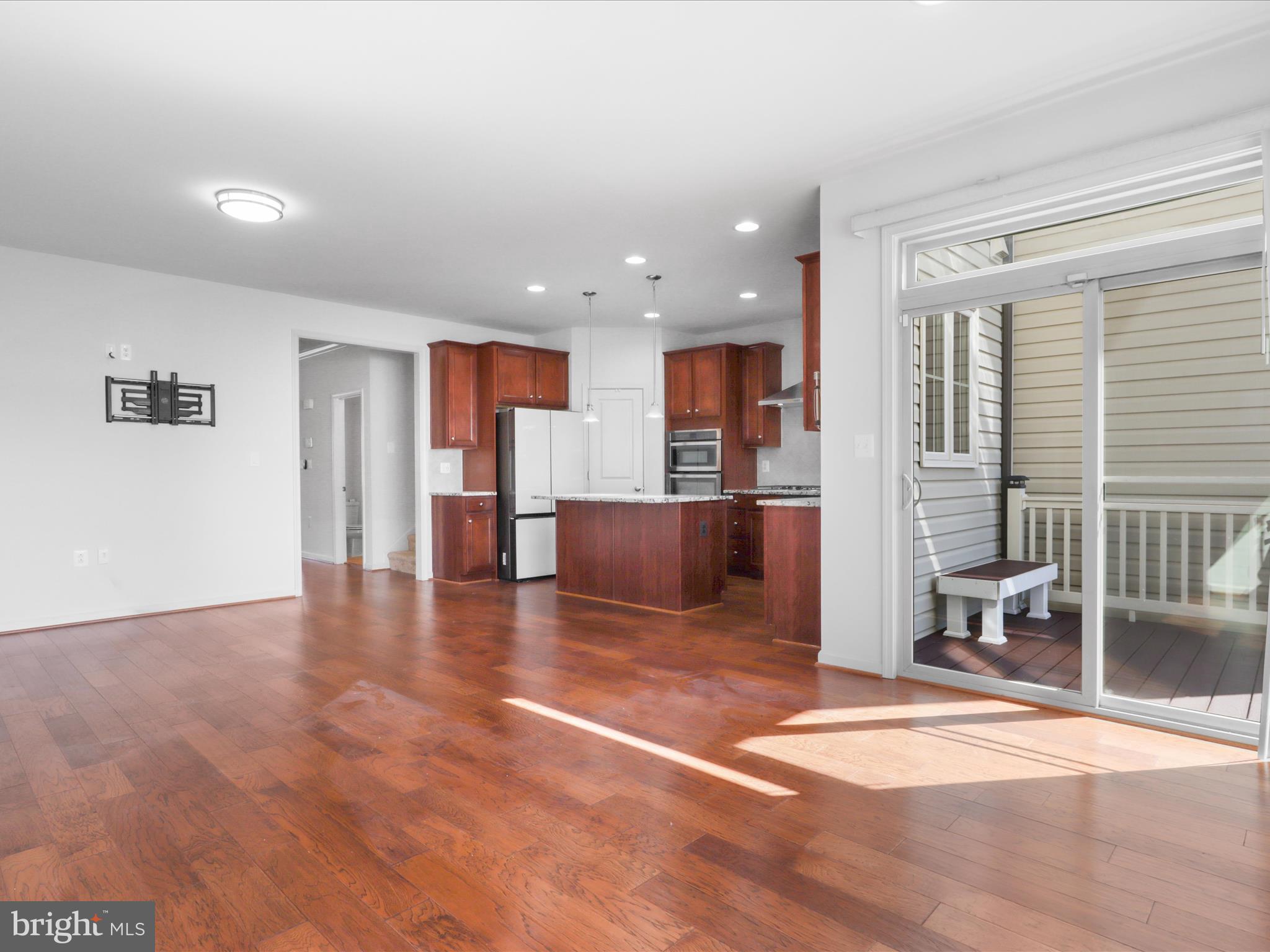 BRAMBLETON - Residential