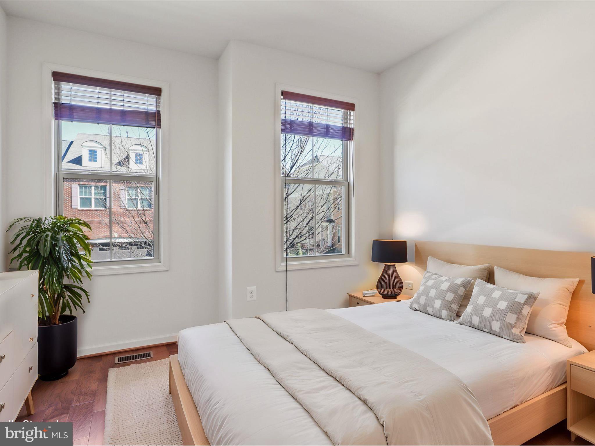 BRAMBLETON - Residential