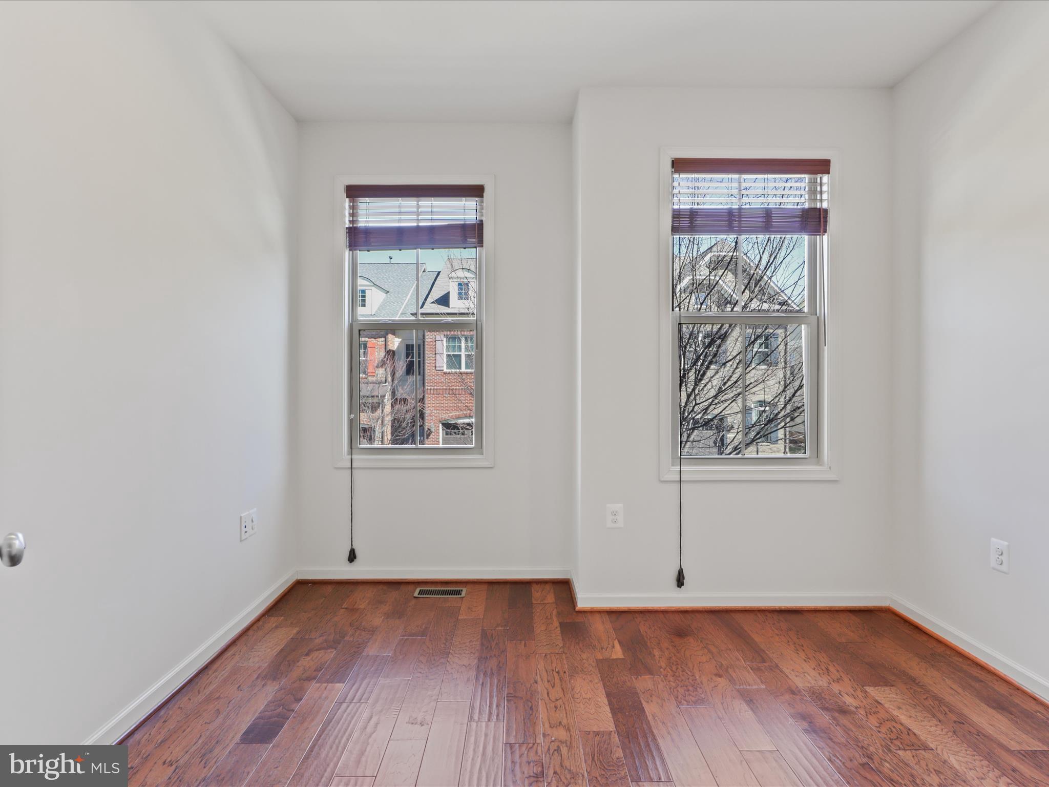 BRAMBLETON - Residential