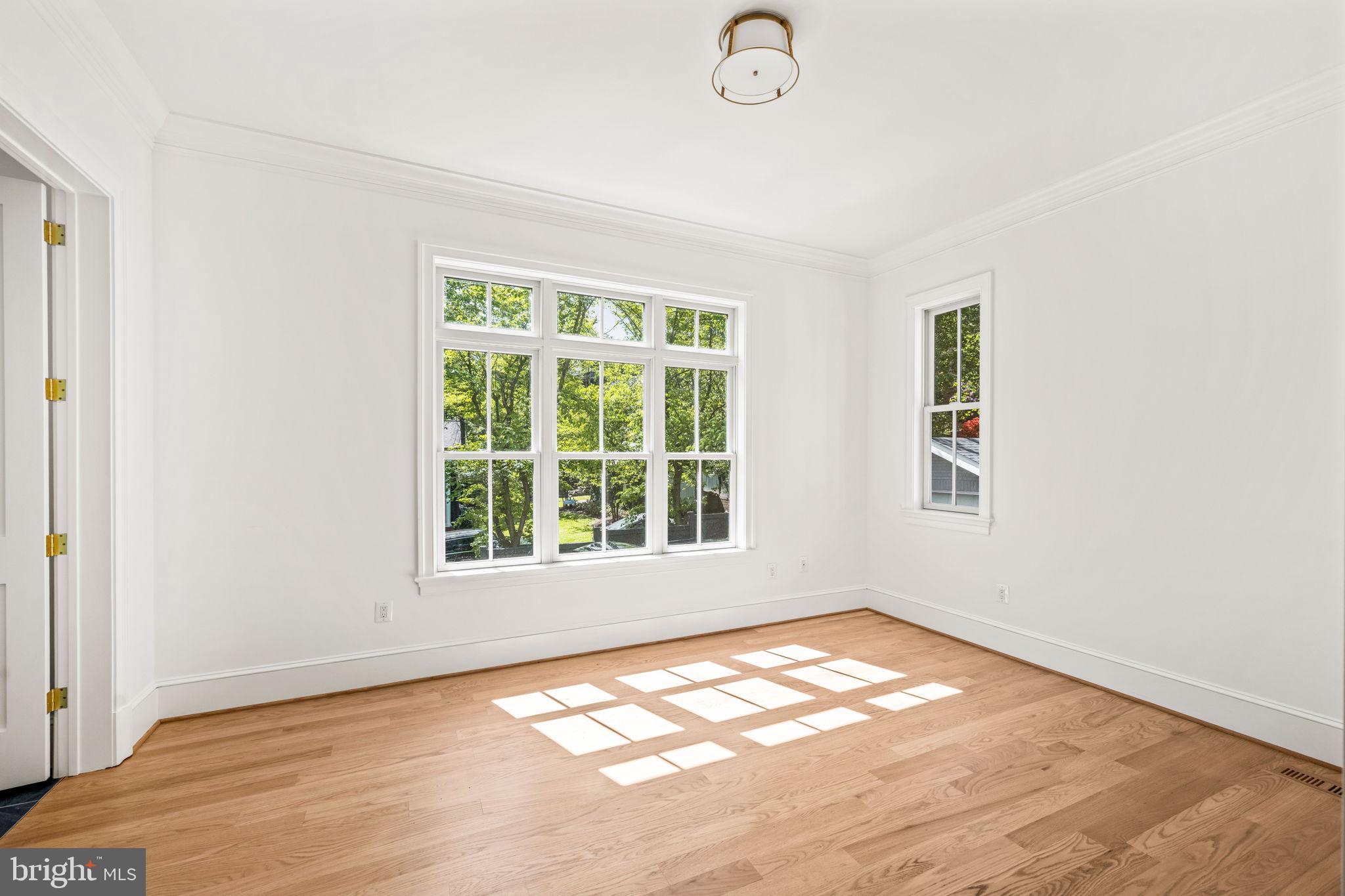 ROSEMONT - Residential