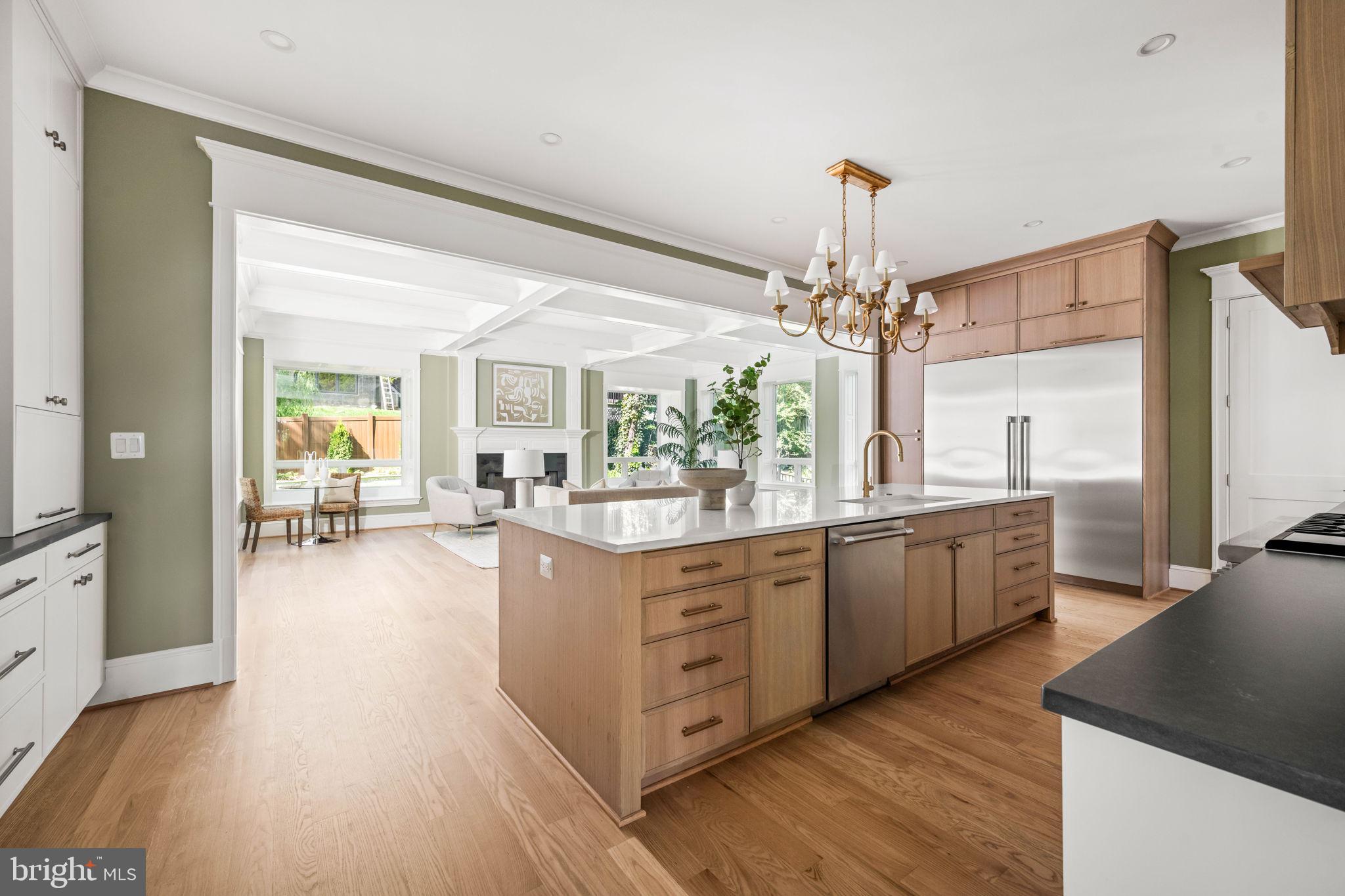 ROSEMONT - Residential