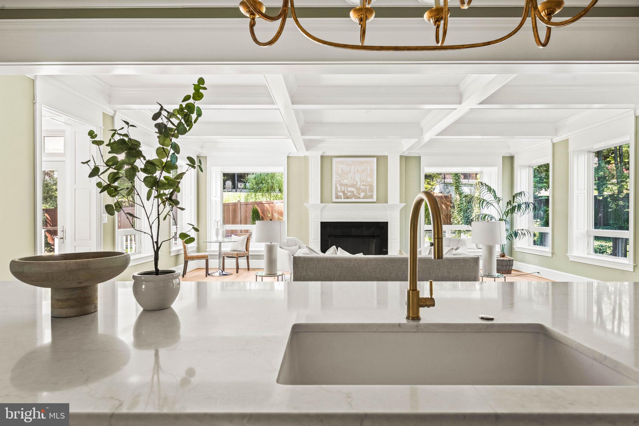 ROSEMONT - Residential