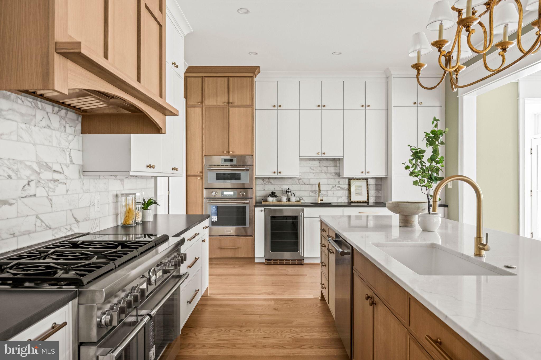 ROSEMONT - Residential