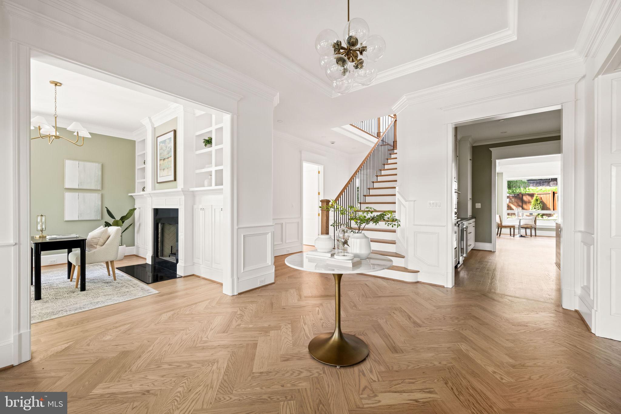 ROSEMONT - Residential