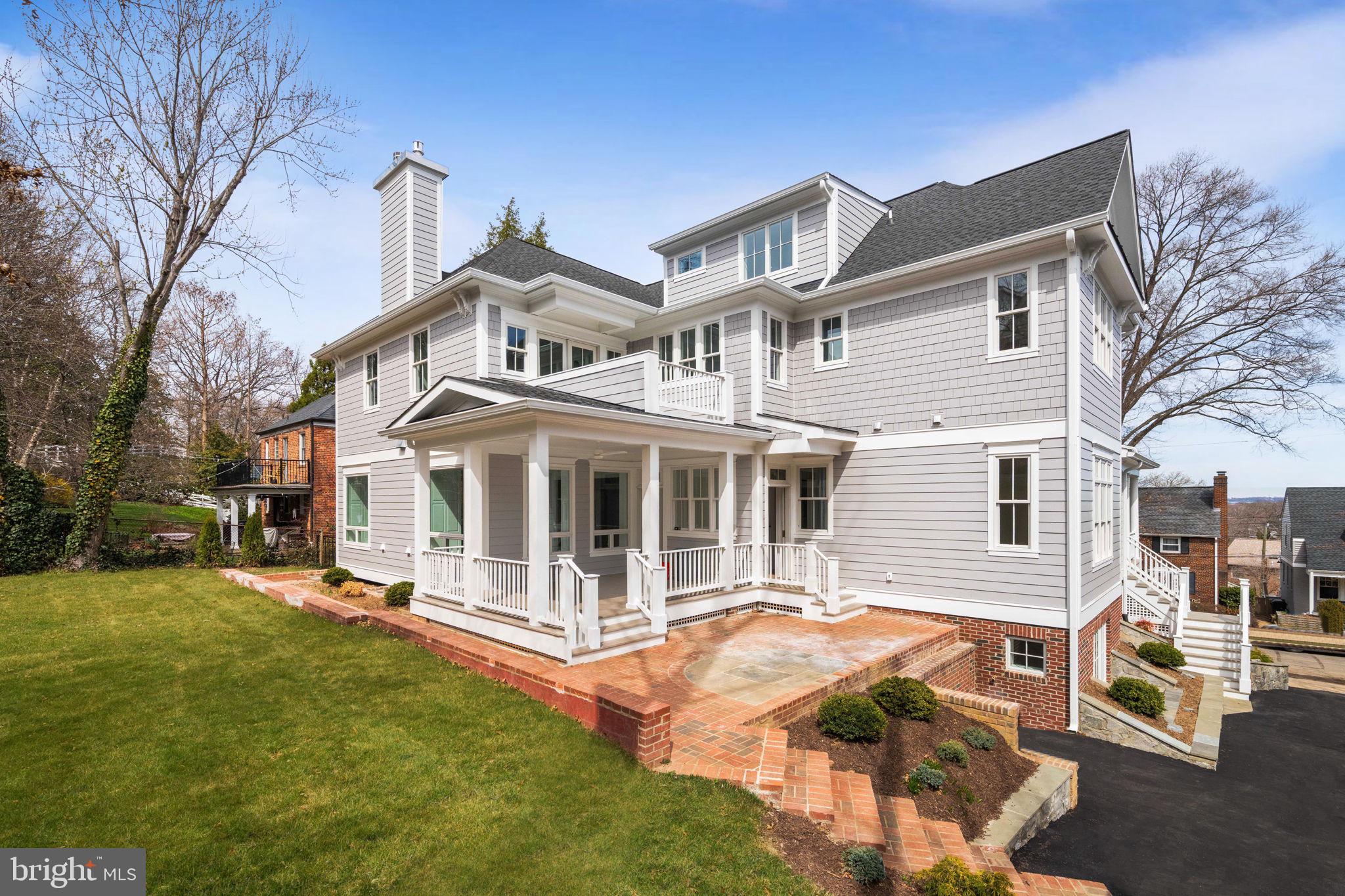 ROSEMONT - Residential