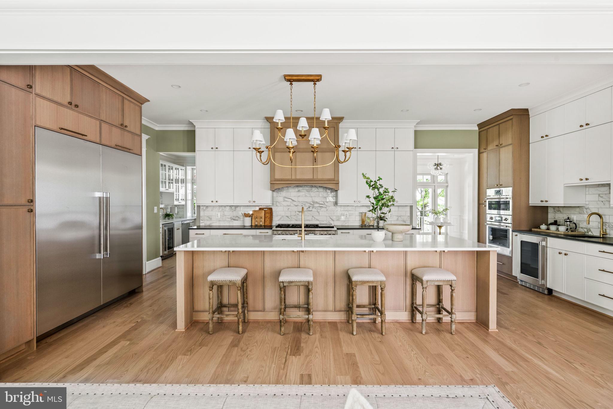 ROSEMONT - Residential