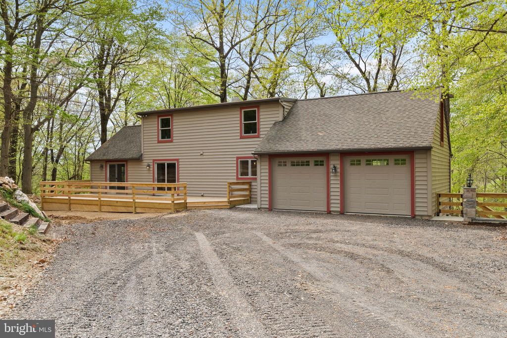 Photo of 121 Rawlinsville Road, WILLOW STREET, PA 17584 (MLS # PALA2068796)