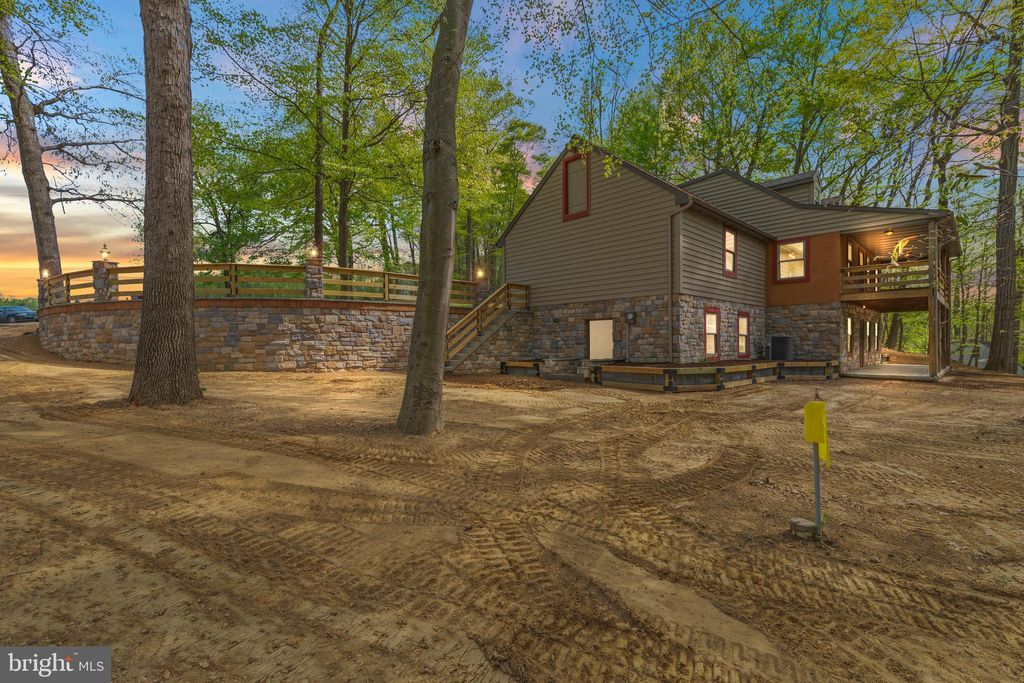 Photo of 121 Rawlinsville Road, WILLOW STREET, PA 17584 (MLS # PALA2068796)