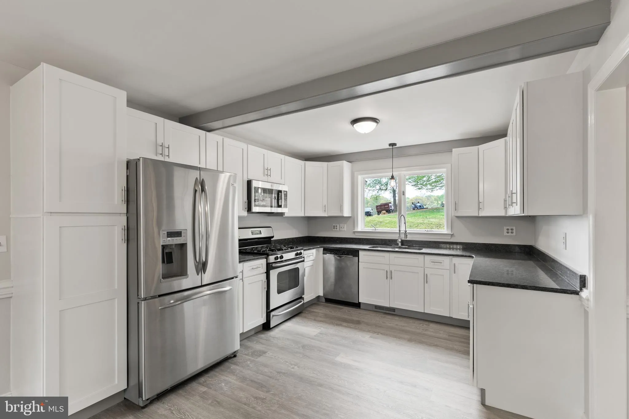 Willow Street, Pennsylvania 17584, United States, 3 Bedrooms Bedrooms, ,3 BathroomsBathrooms,Residential,Active,119886