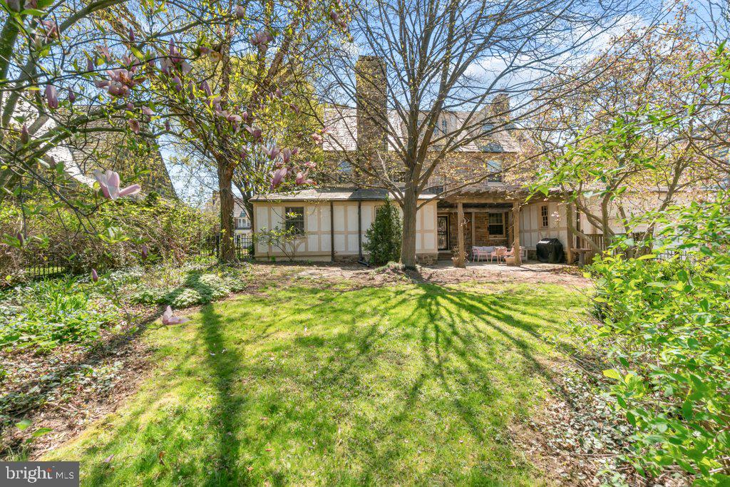 GUILFORD HISTORIC DISTRICT - Residential