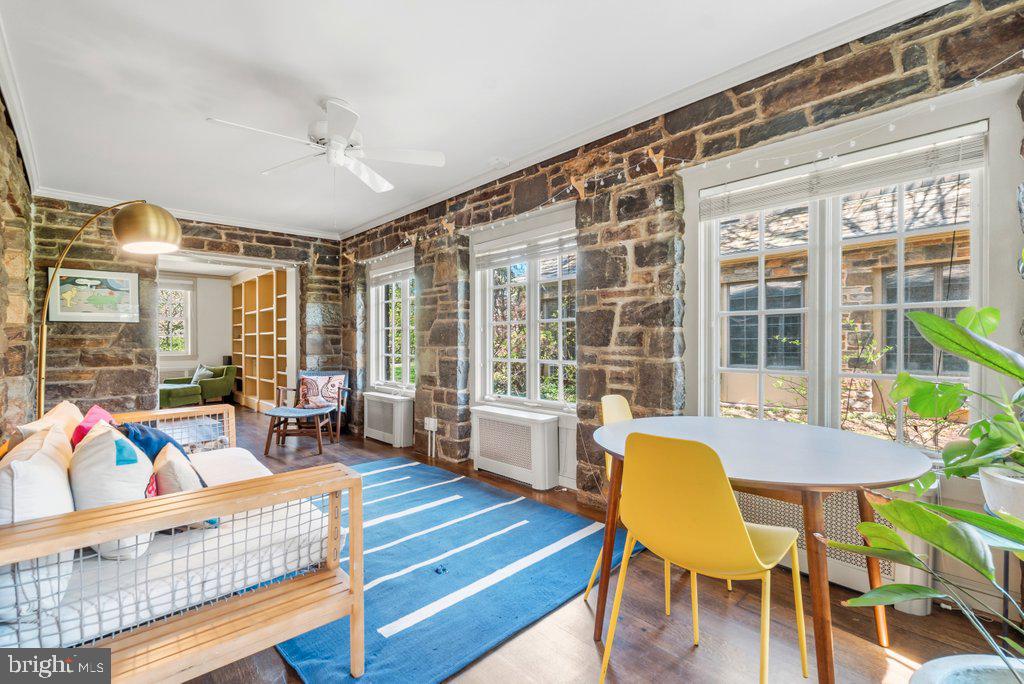 GUILFORD HISTORIC DISTRICT - Residential