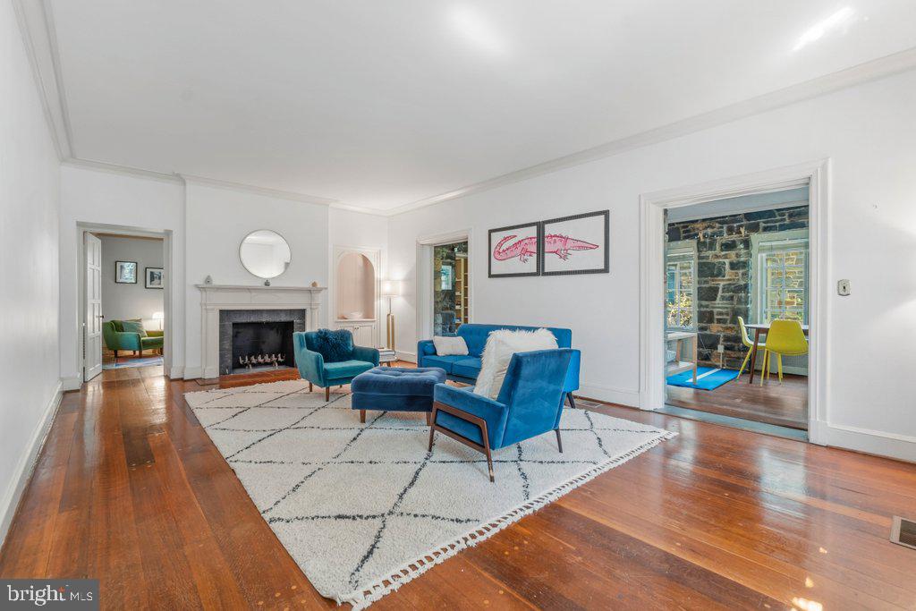 GUILFORD HISTORIC DISTRICT - Residential