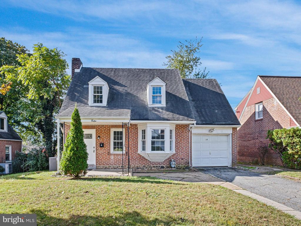 Photo of 12 N Stuyvesant Drive, WILMINGTON, DE 19809 (MLS # DENC2091682)