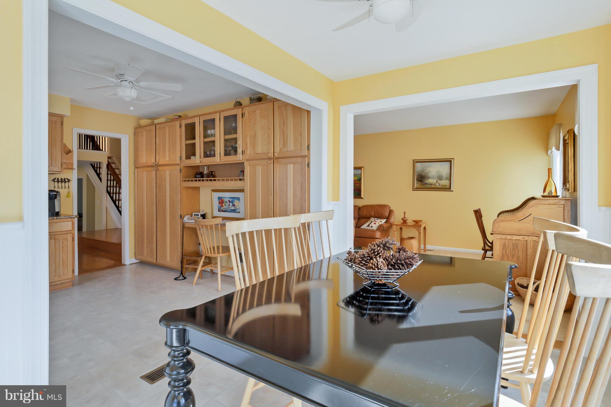 OAK TREE - Residential