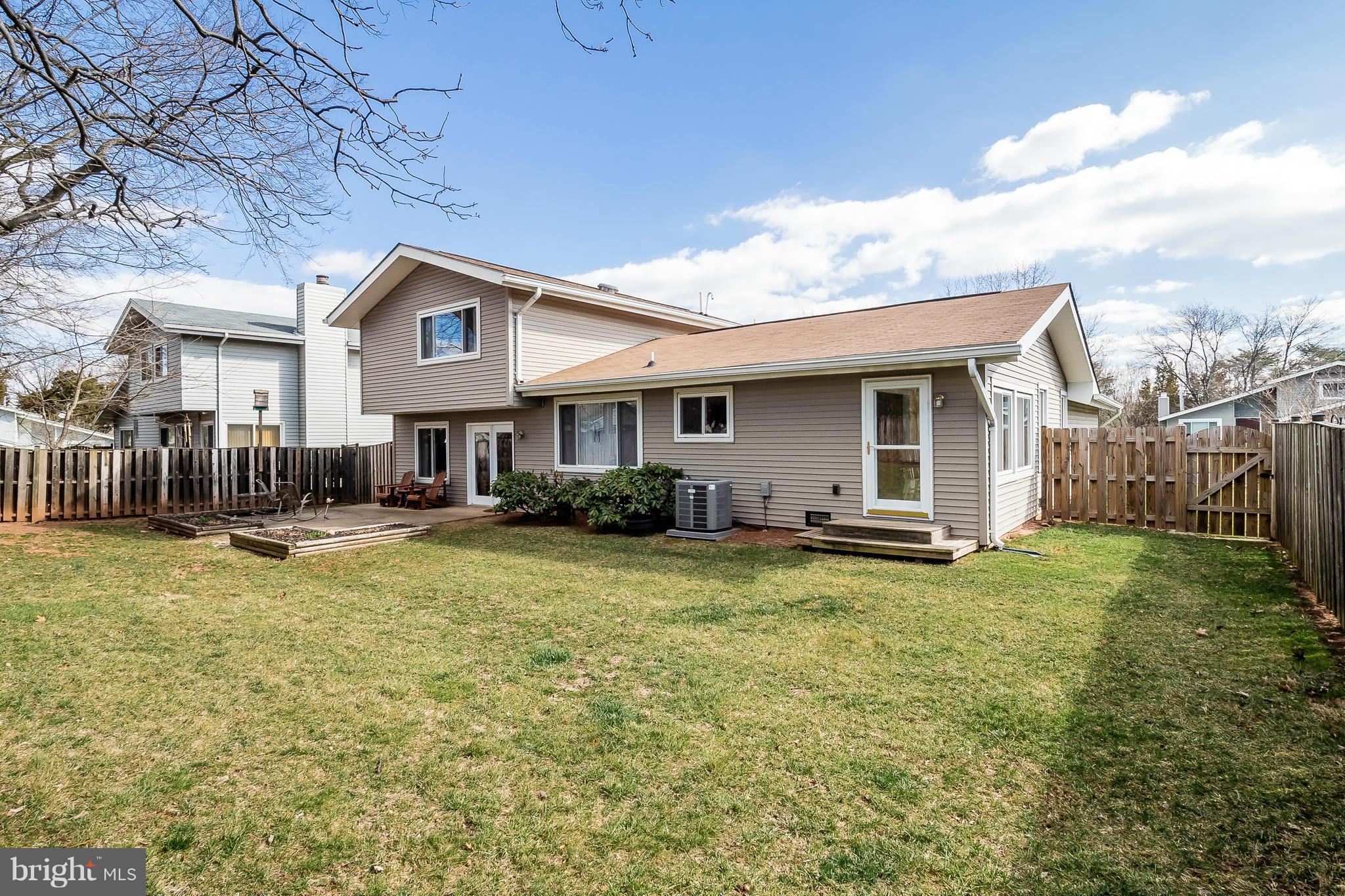 OAK TREE - Residential