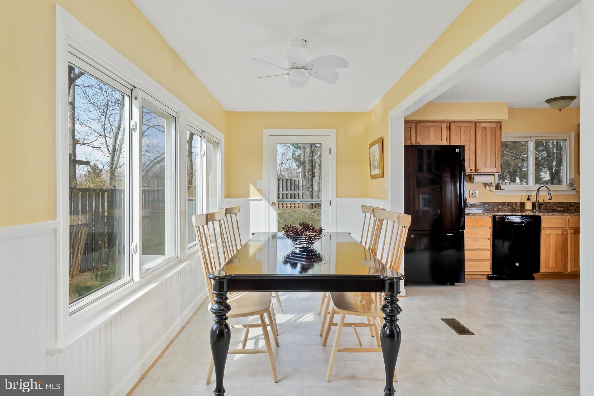 OAK TREE - Residential