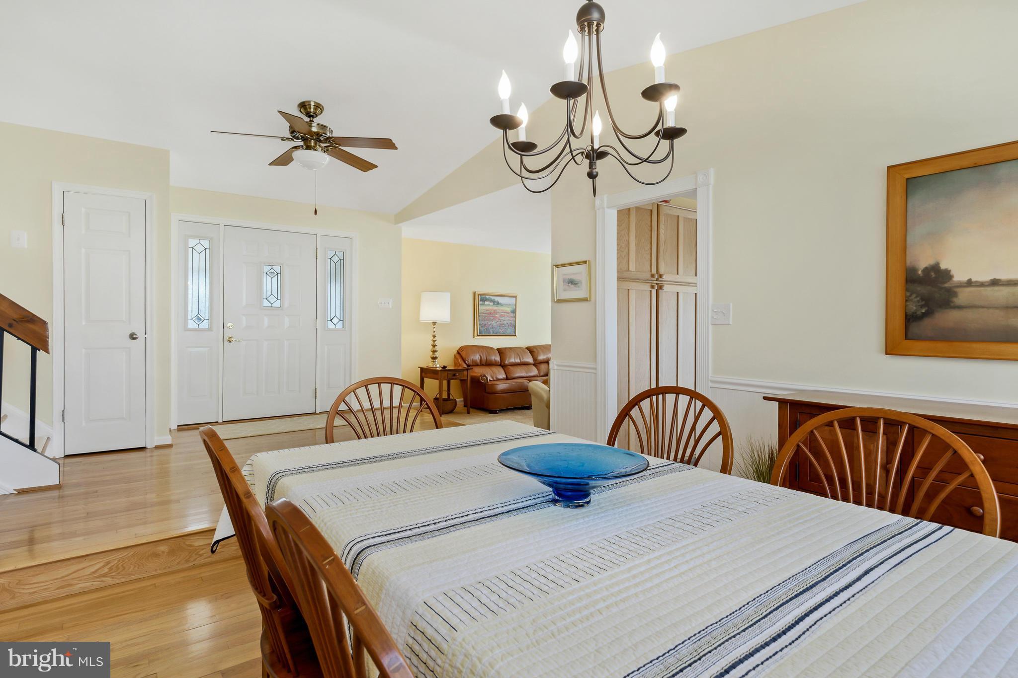 OAK TREE - Residential