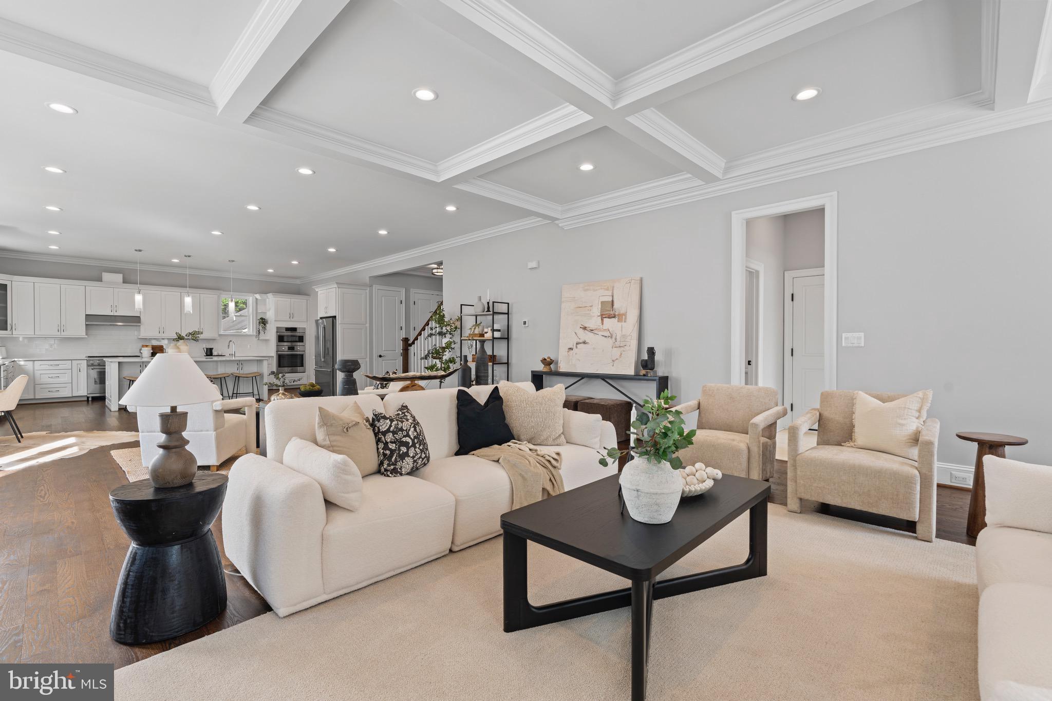 PIMMIT HILLS - Residential