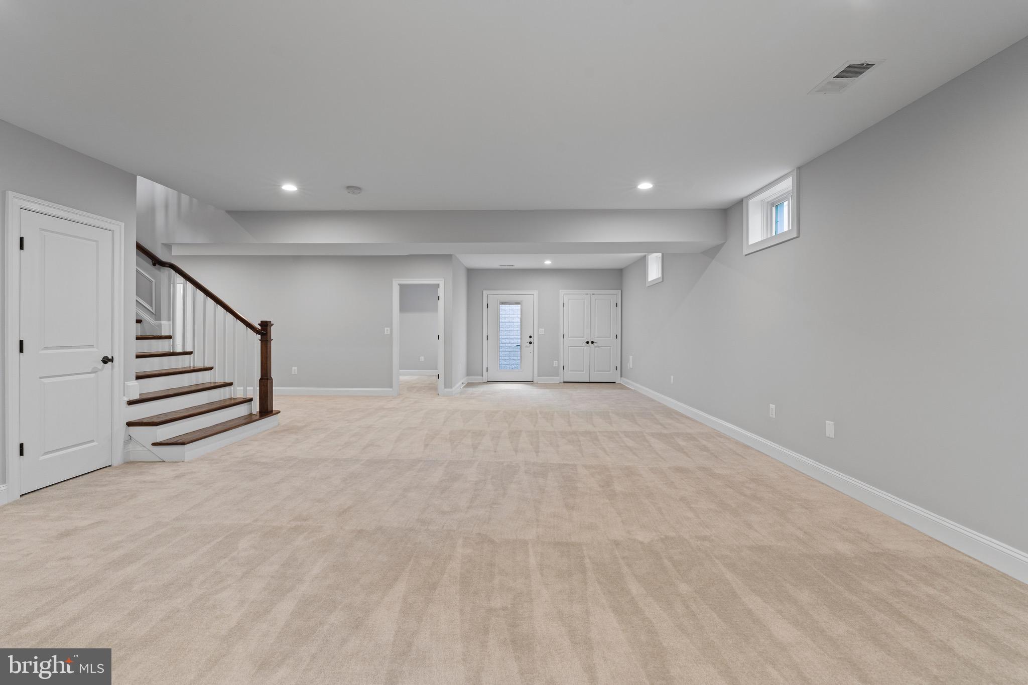 PIMMIT HILLS - Residential