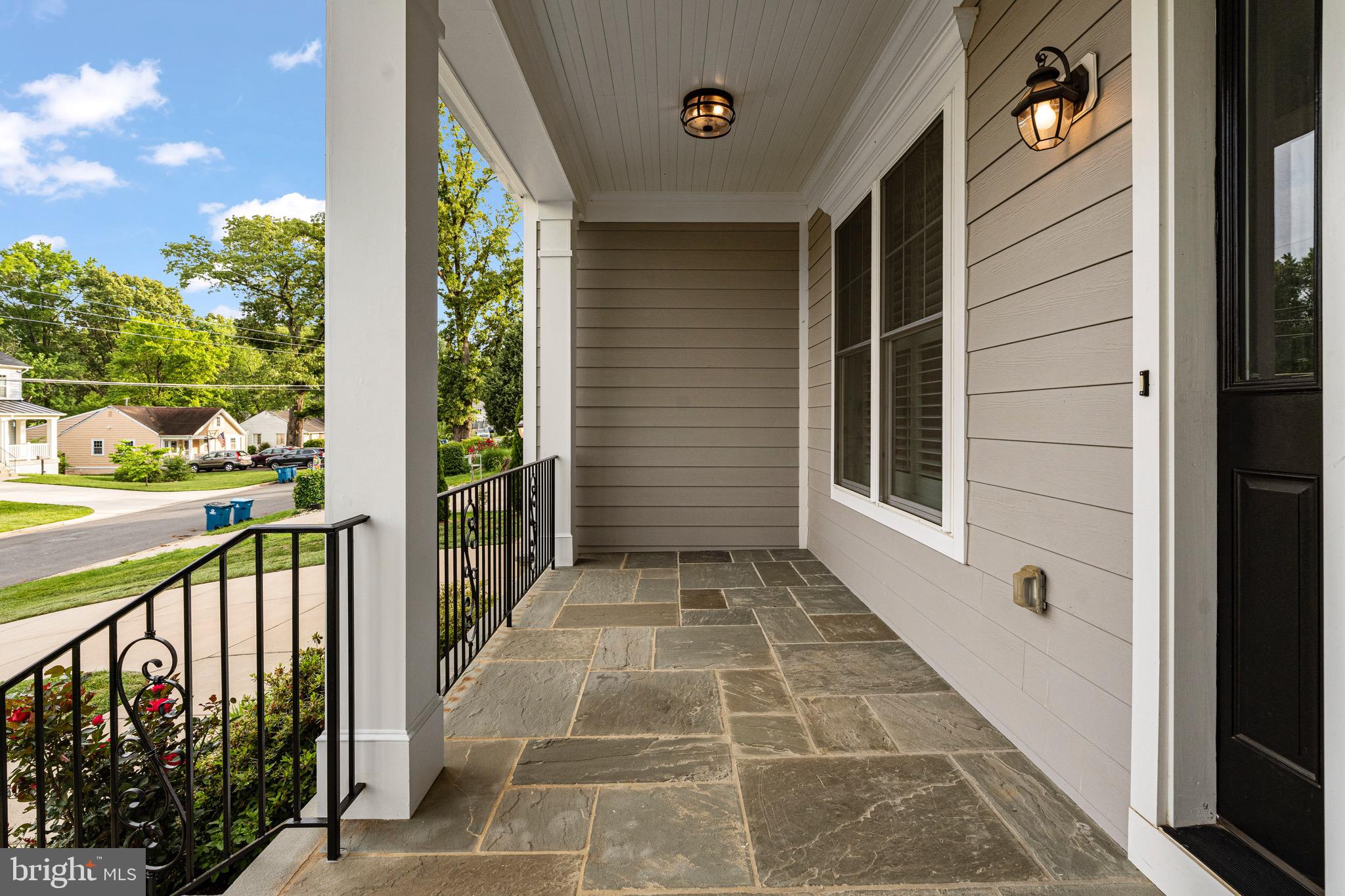 PIMMIT HILLS - Residential