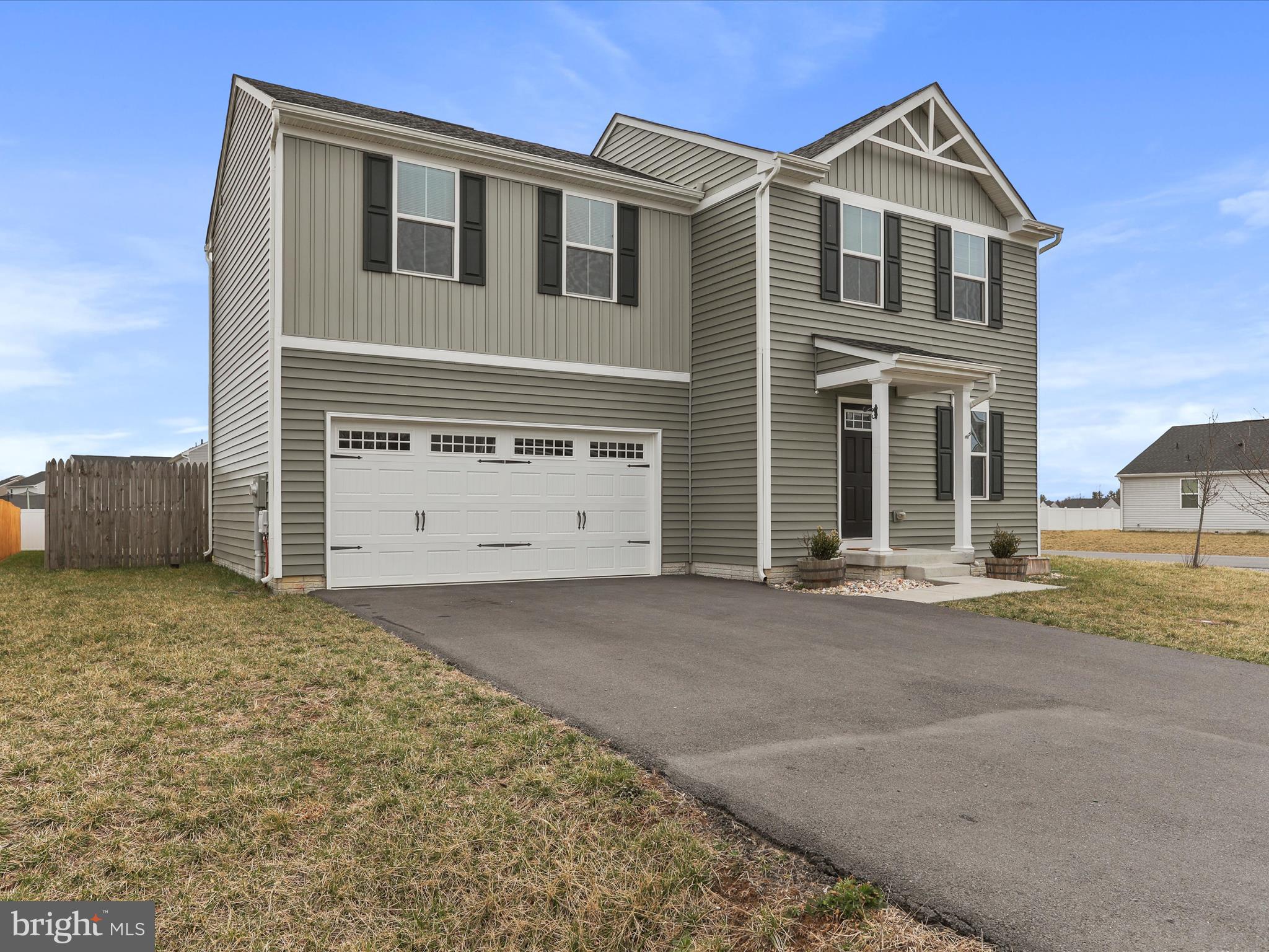 257 SWITCHGRASS COURT