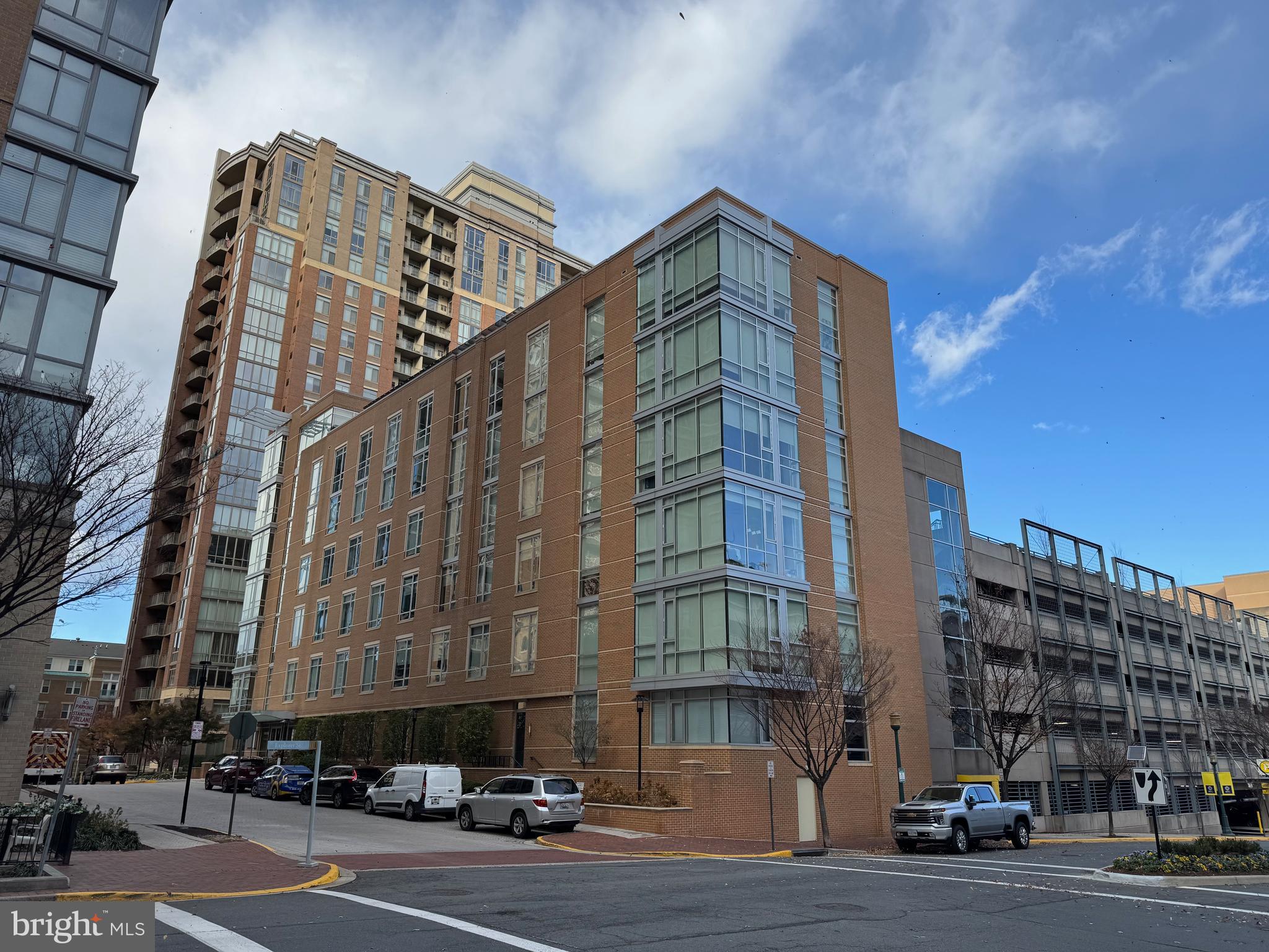 RESTON TOWN CENTER - Residential Lease