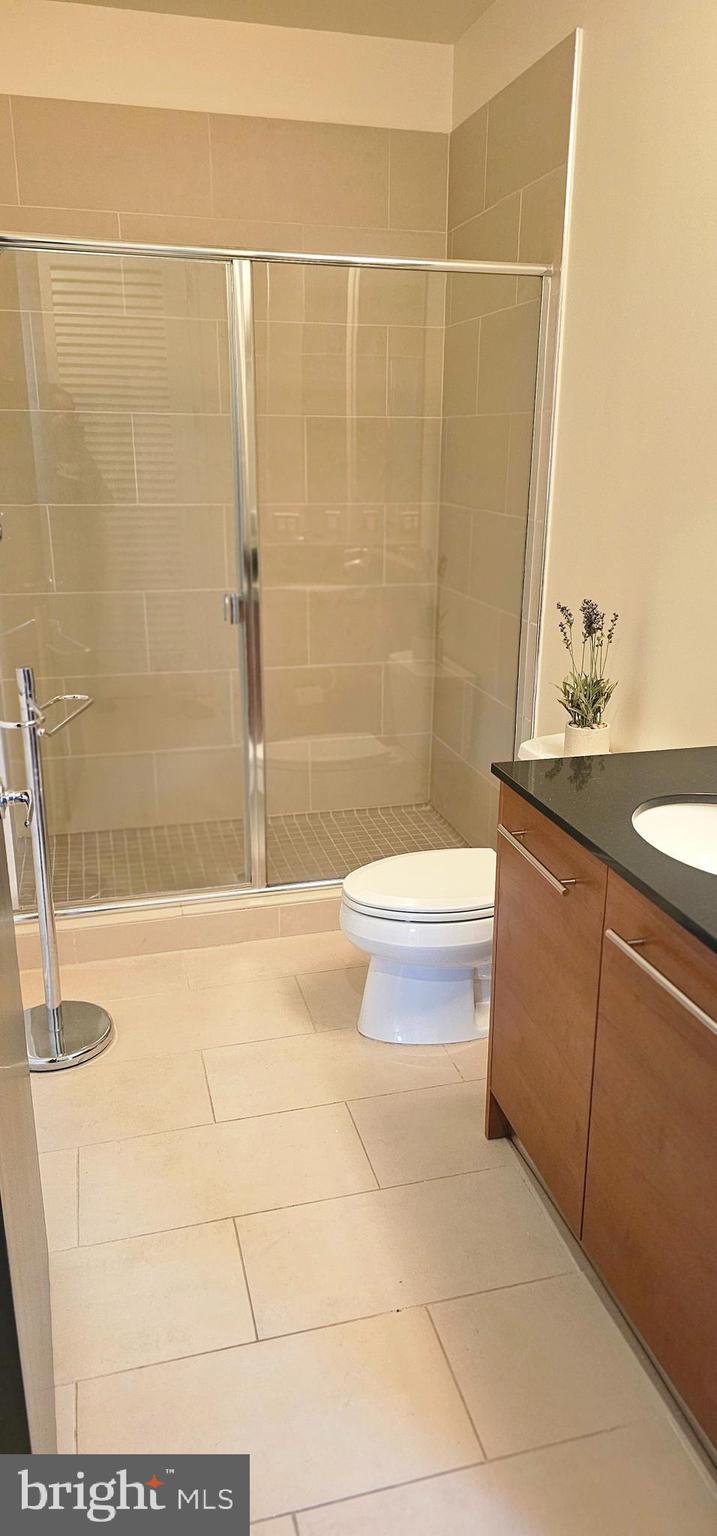 RESTON TOWN CENTER - Residential Lease