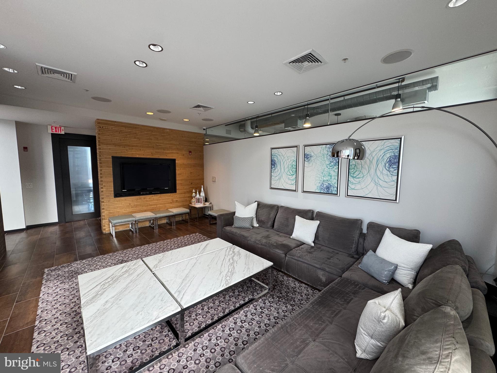 RESTON TOWN CENTER - Residential Lease