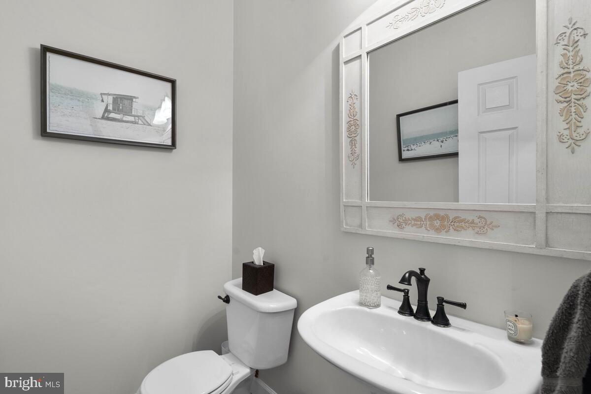 KENTLANDS GATEHOUSE - Residential