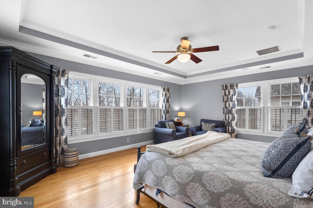 KENTLANDS GATEHOUSE - Residential