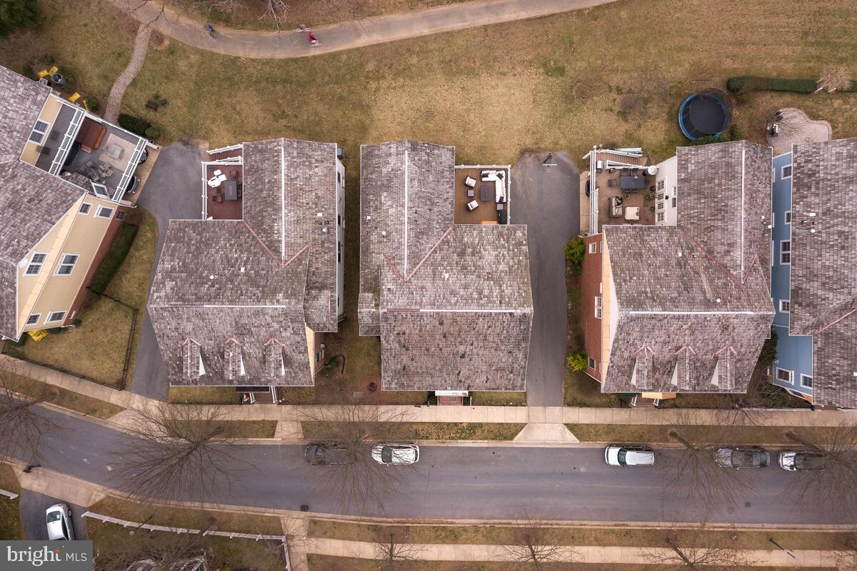 KENTLANDS GATEHOUSE - Residential