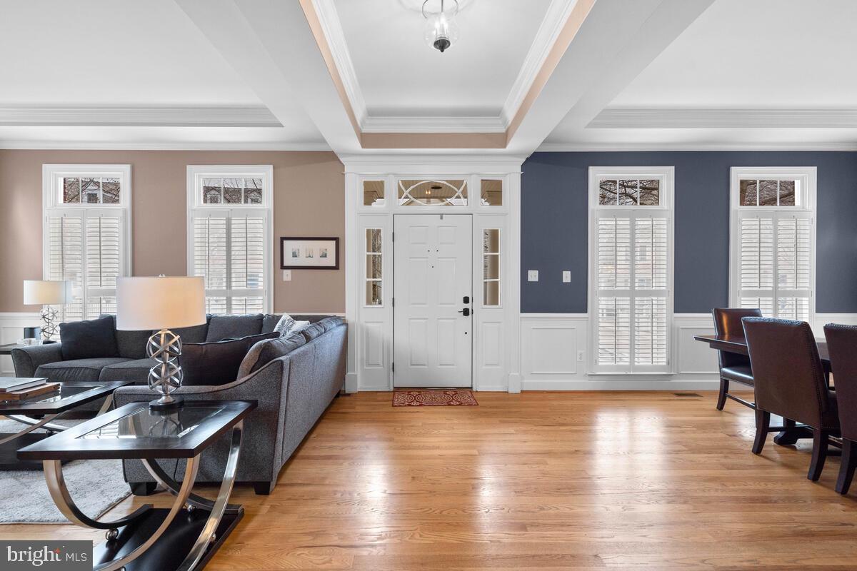 KENTLANDS GATEHOUSE - Residential