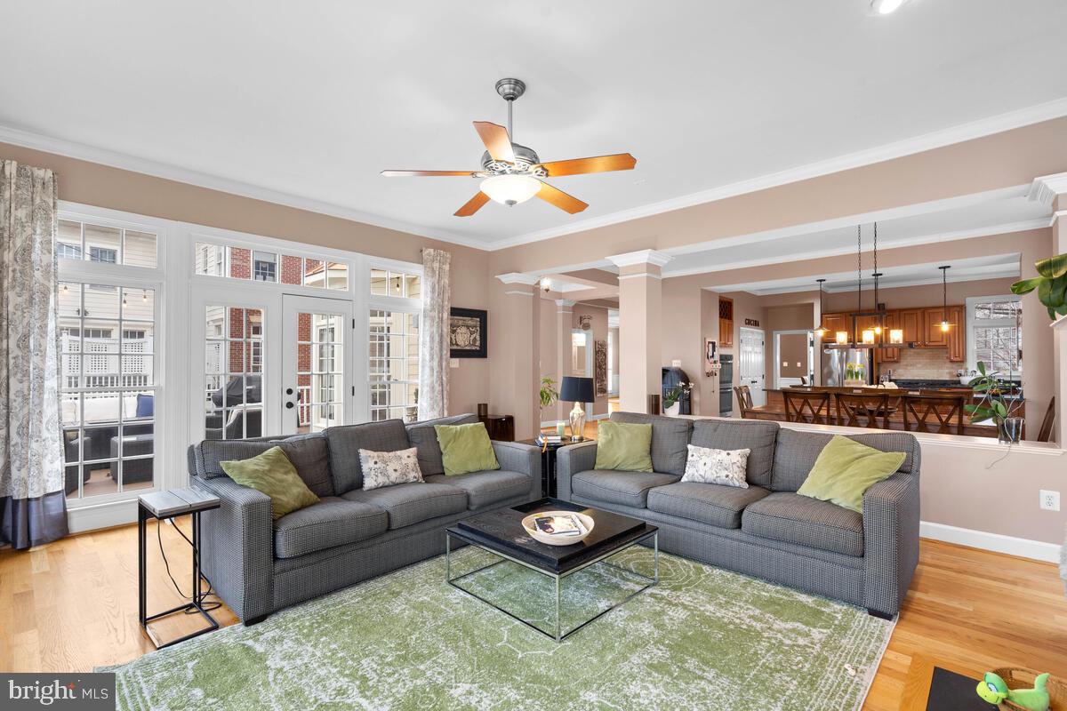 KENTLANDS GATEHOUSE - Residential