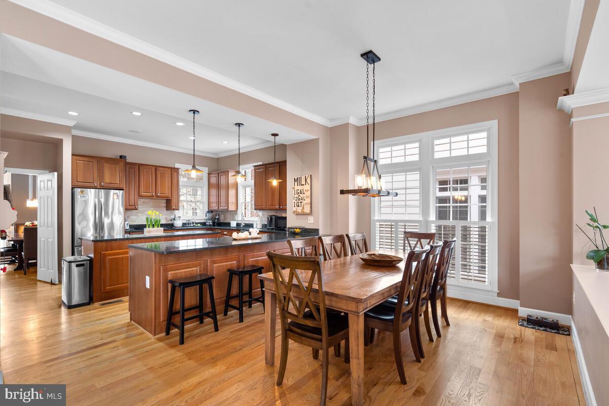 KENTLANDS GATEHOUSE - Residential