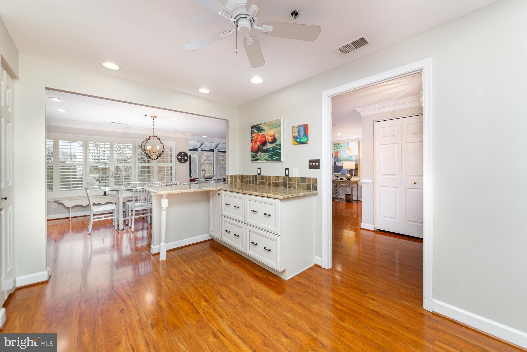 TOWSONGATE - Residential