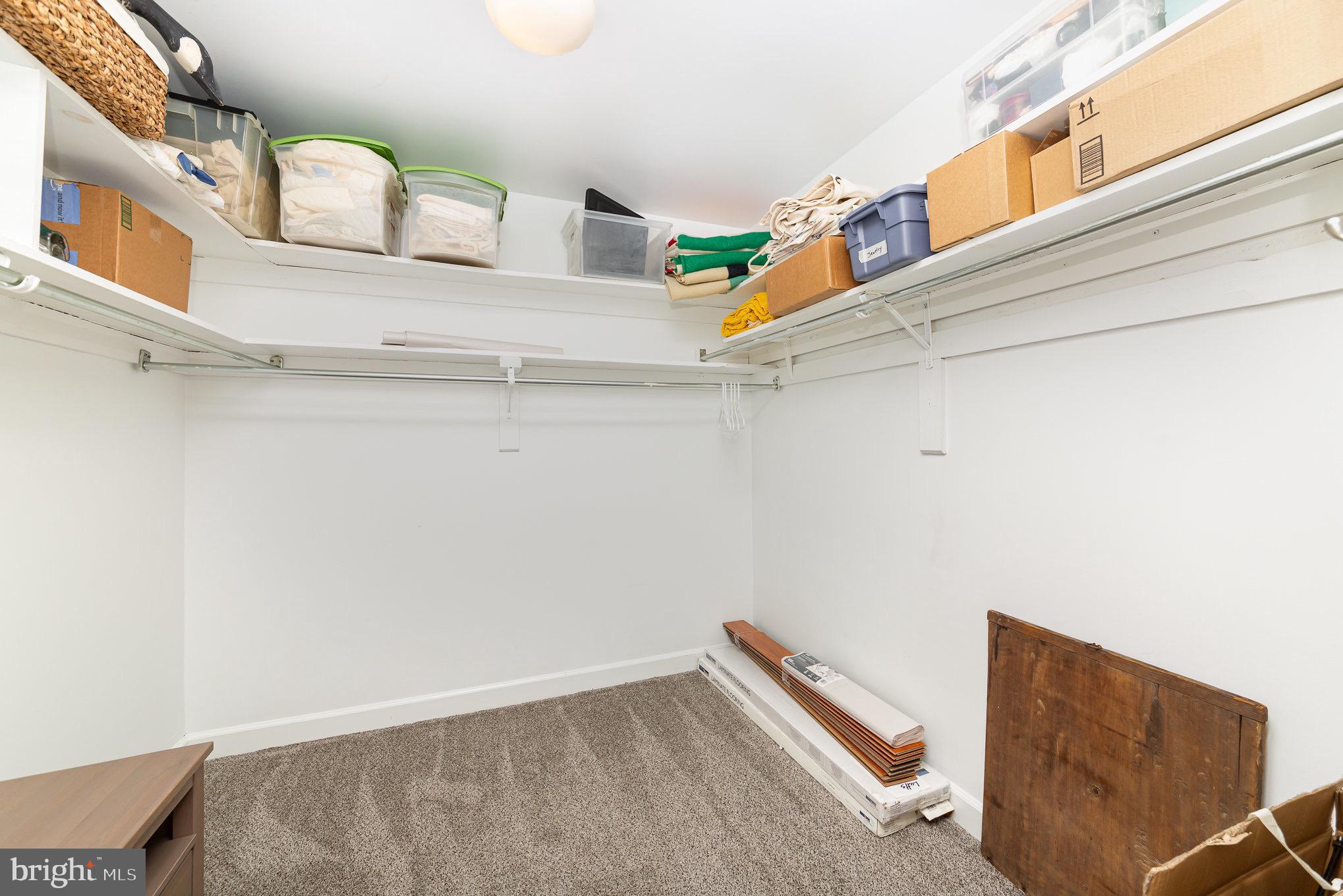 TOWSONGATE - Residential