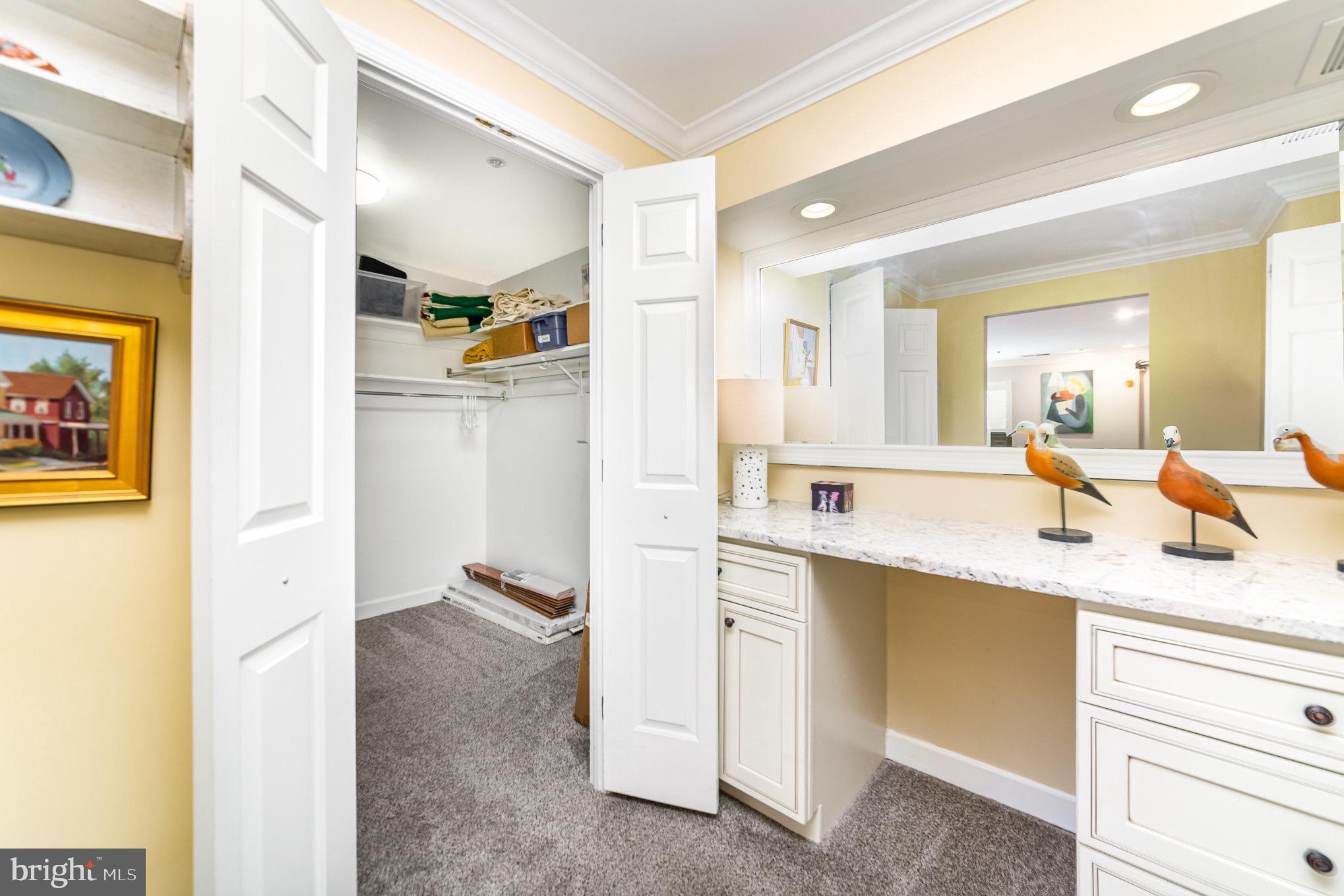 TOWSONGATE - Residential