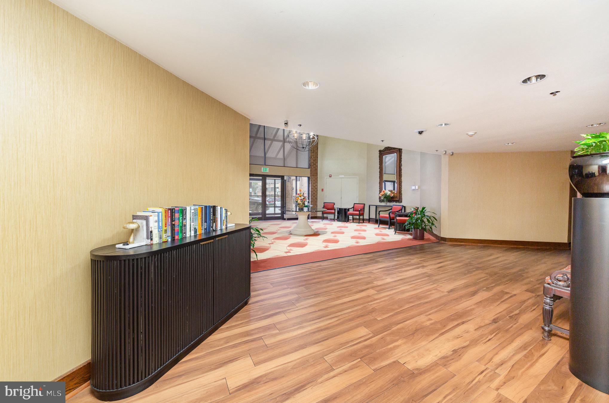 TOWSONGATE - Residential