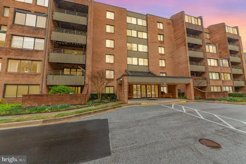 MLS: MDBC2124032
