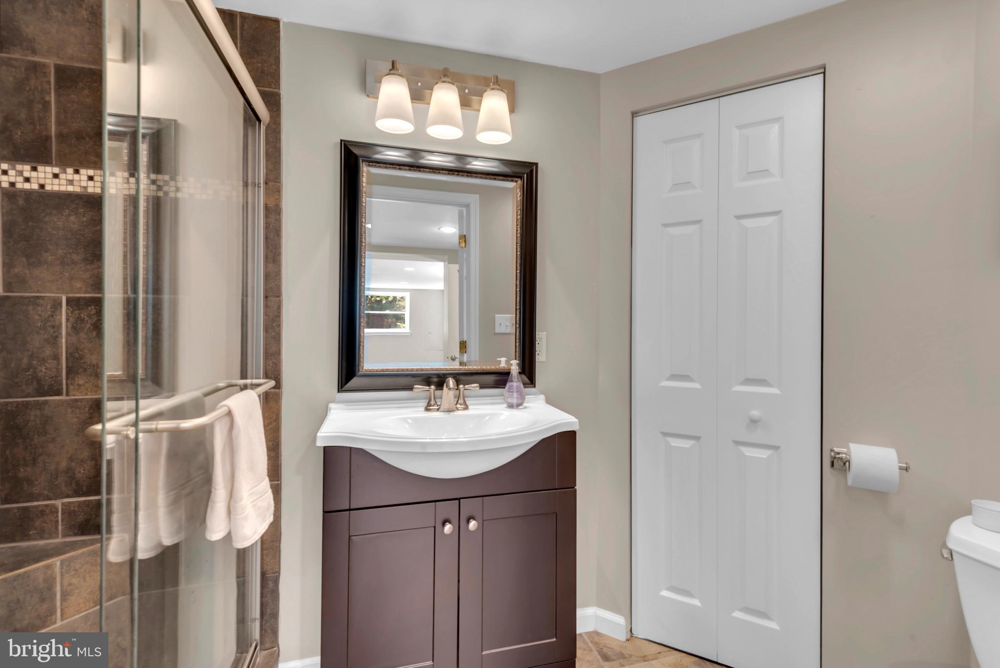 DUNLOGGIN - Residential